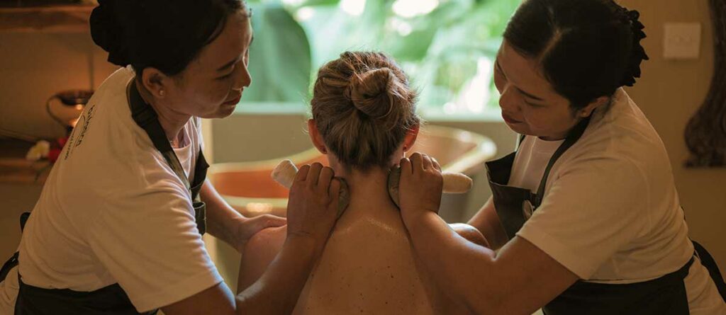 Poultice massage at Bali Botanica Ubud